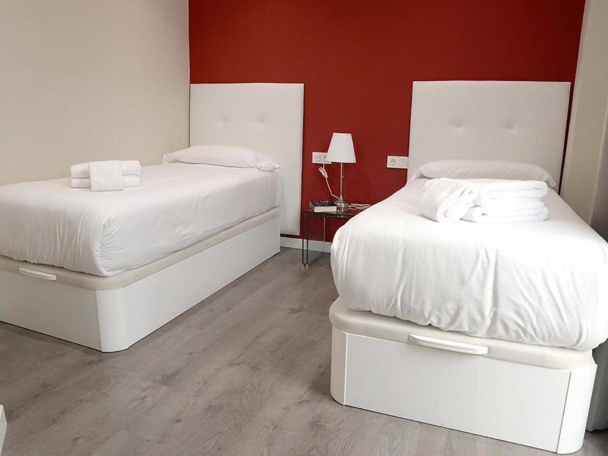 Apartamentos Royal Urban غرناطة المظهر الخارجي الصورة
